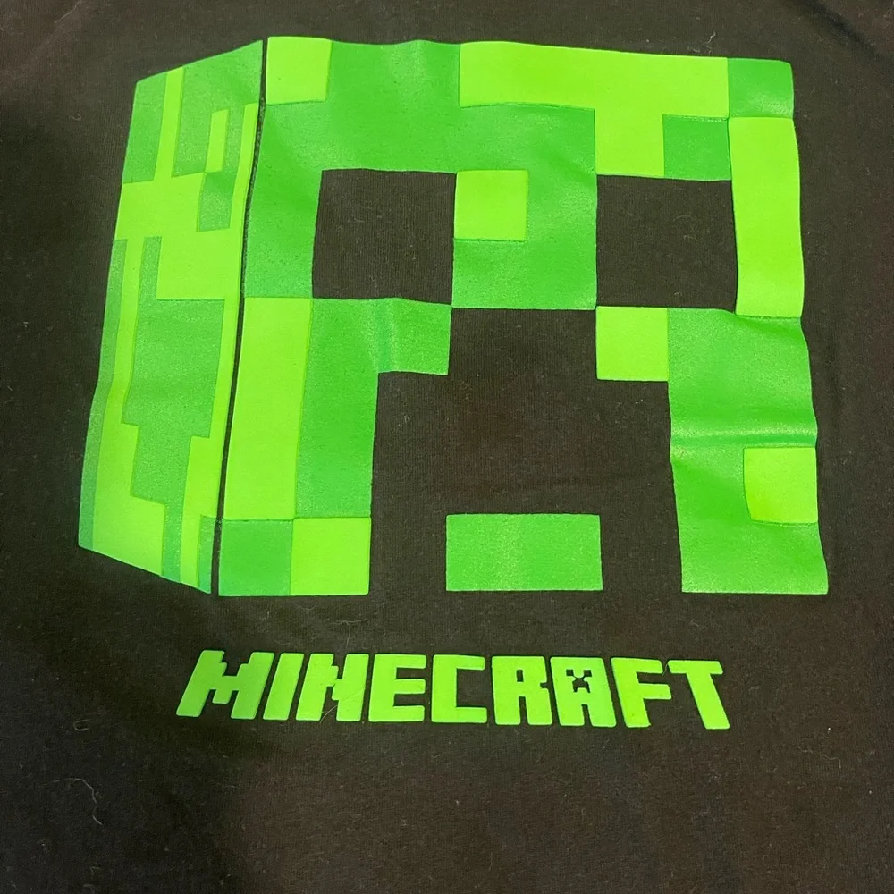 Minecraft Kids T-Shirt - Black and Green Creeper Design
